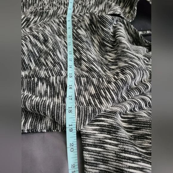 Ellen Tracy | Marled Black/White Open Drape Front Jacket (SIZE M) - Picture 11 of 15